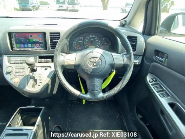 Used 2004 AT toyota wish ZNE10G Image[21]