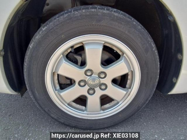 Used 2004 AT toyota wish ZNE10G Image[31]