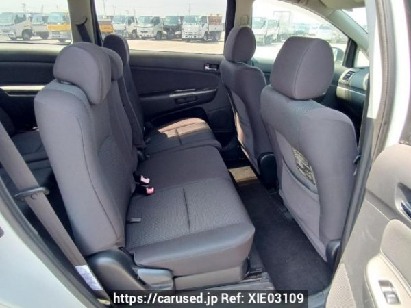 Used 2005 AT toyota wish ZNE10G Image[16]