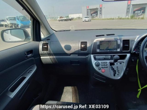 Used 2005 AT toyota wish ZNE10G Image[21]