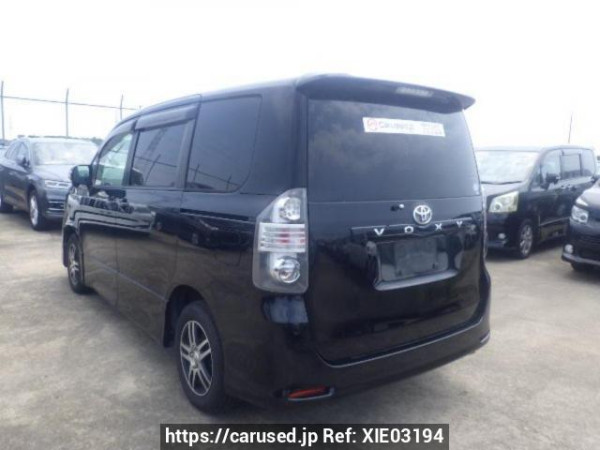 Used 2007 AT toyota voxy ZRR70W Image[4]