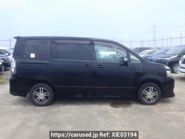 Used 2007 AT toyota voxy ZRR70W Image[7]