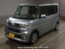 Daihatsu Tanto LA600S