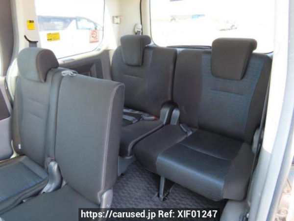 Used 2008 AT toyota voxy ZRR70W Image[19]