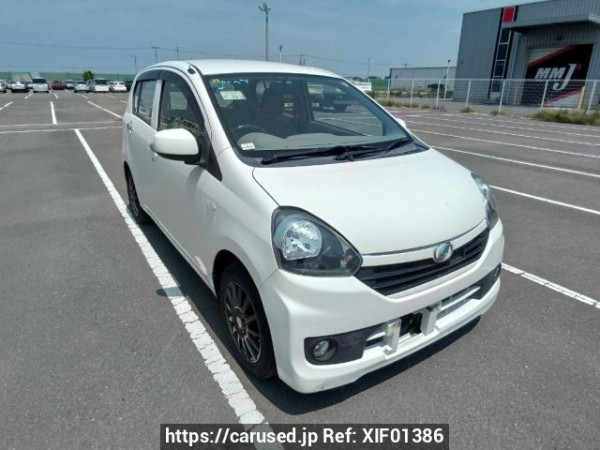 Used 2016 AT daihatsu mira-e-s LA300S Image[0]