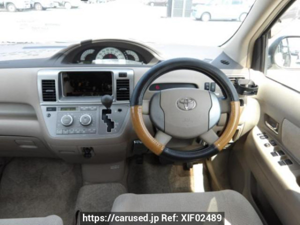 Used 2006 AT toyota raum NCZ20 Image[15]