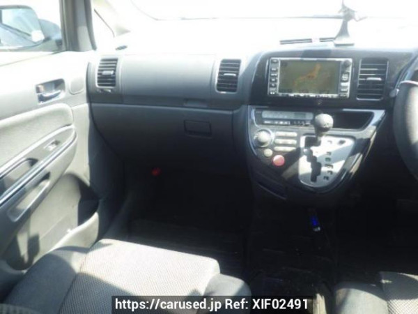 Used 2003 AT toyota wish ZNE10G Image[17]