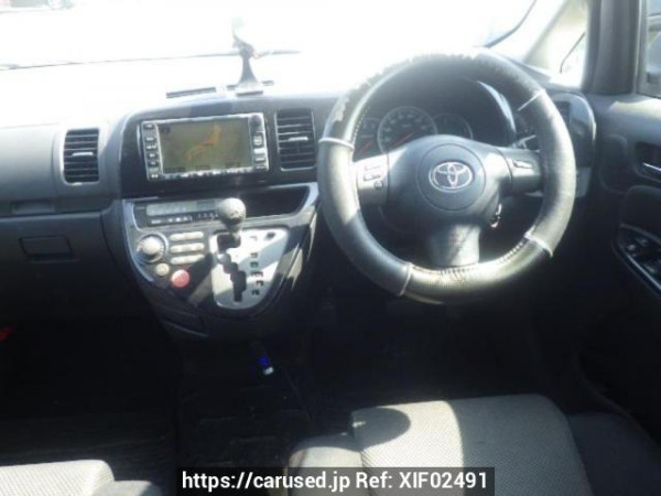 Used 2003 AT toyota wish ZNE10G Image[18]