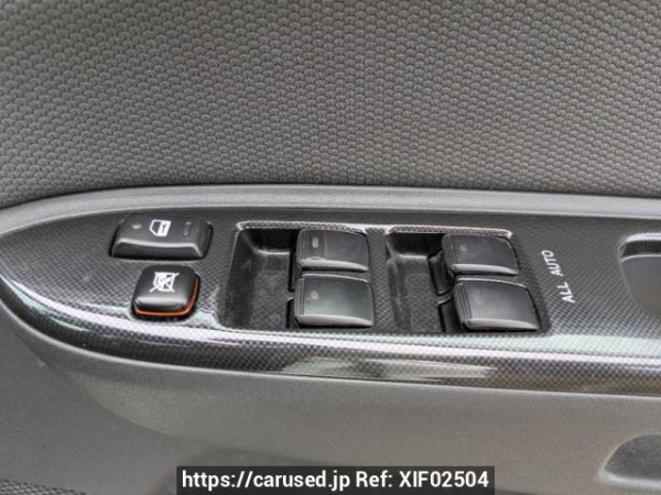 Used 2005 AT toyota wish ZNE10G Image[18]