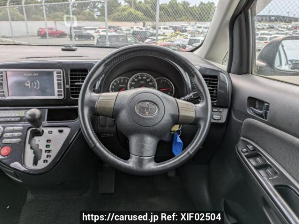 Used 2005 AT toyota wish ZNE10G Image[21]