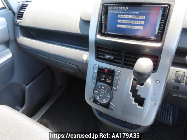 Used 2010 AT toyota voxy ZRR70W Image[29]