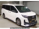 Toyota Noah ZWR80W