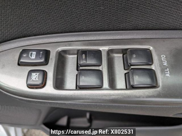 Used 2003 AT toyota wish ZNE10G Image[18]