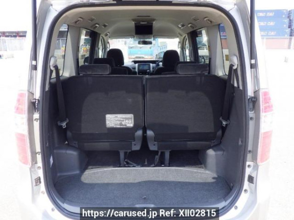 Used 2007 AT toyota noah ZRR70G Image[6]