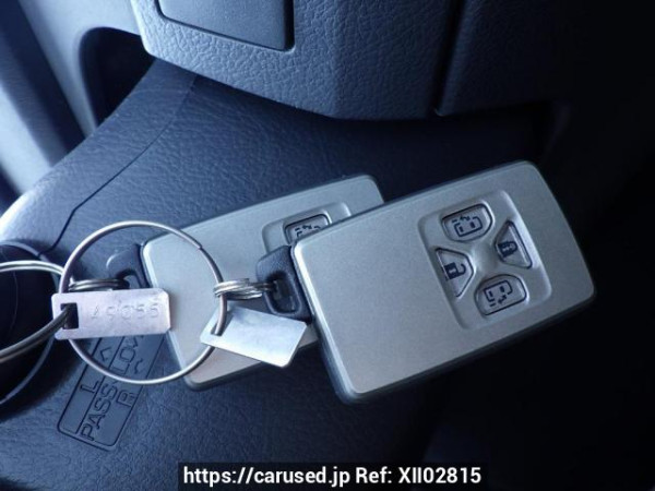 Used 2007 AT toyota noah ZRR70G Image[26]