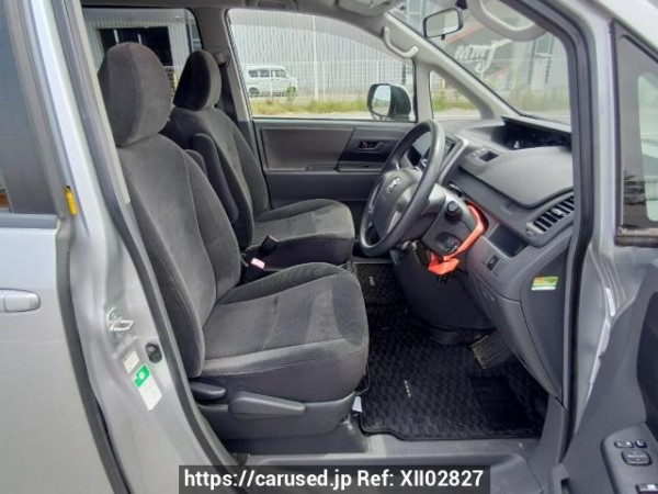 Used 2008 AT toyota noah ZRR70G Image[13]