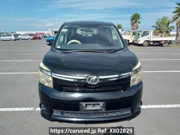 Used 2008 AT toyota voxy ZRR70G Image[1]
