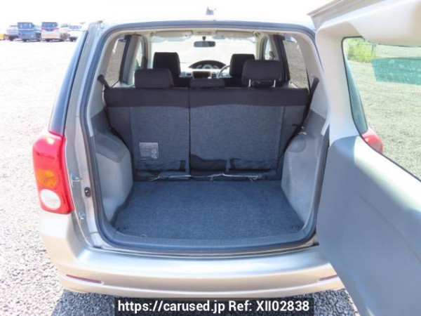 Used 2004 AT toyota raum NCZ20 Image[8]