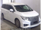 Nissan Elgrand TE52