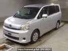 Toyota Voxy ZRR70G
