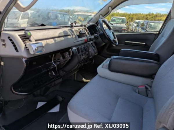 Used 2005 AT toyota hiace-van KDH200K Image[16]
