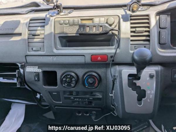 Used 2005 AT toyota hiace-van KDH200K Image[25]