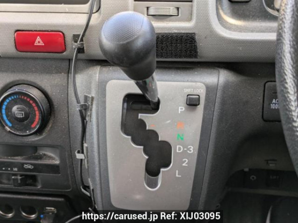 Used 2005 AT toyota hiace-van KDH200K Image[28]