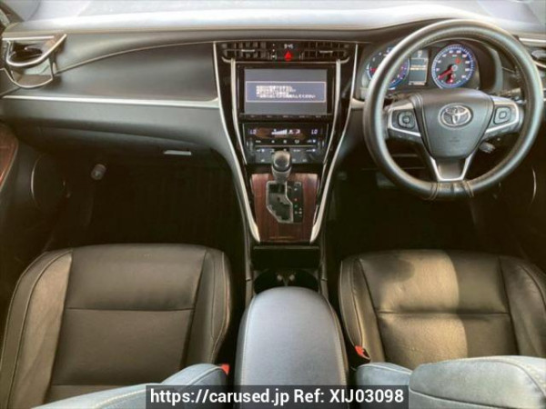 Used 2014 AT toyota harrier ZSU60W Image[17]