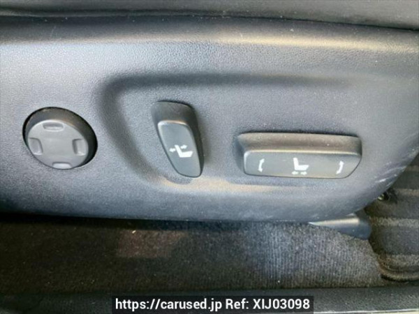 Used 2014 AT toyota harrier ZSU60W Image[27]