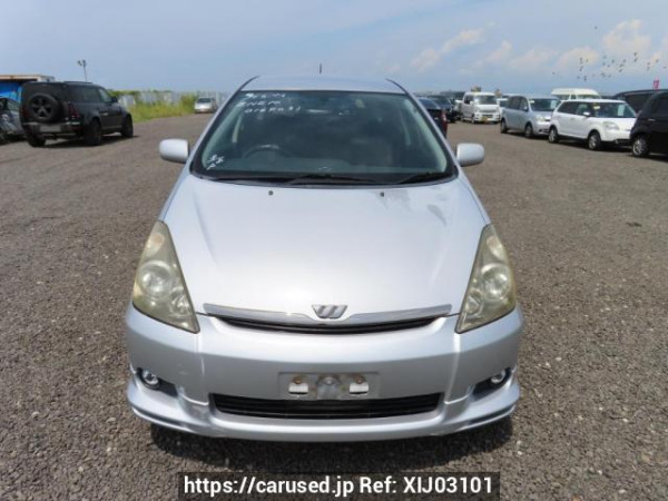 Used 2004 AT toyota wish ZNE10G Image[1]
