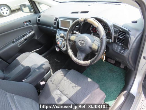 Used 2004 AT toyota wish ZNE10G Image[13]
