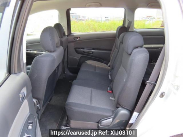 Used 2004 AT toyota wish ZNE10G Image[16]