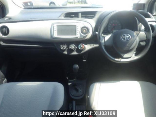 Used 2011 AT toyota vitz NSP130 Image[15]