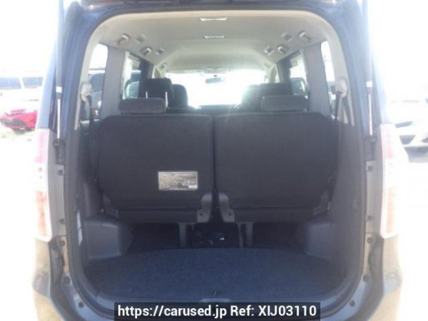 Used 2010 AT toyota noah ZRR70G Image[8]