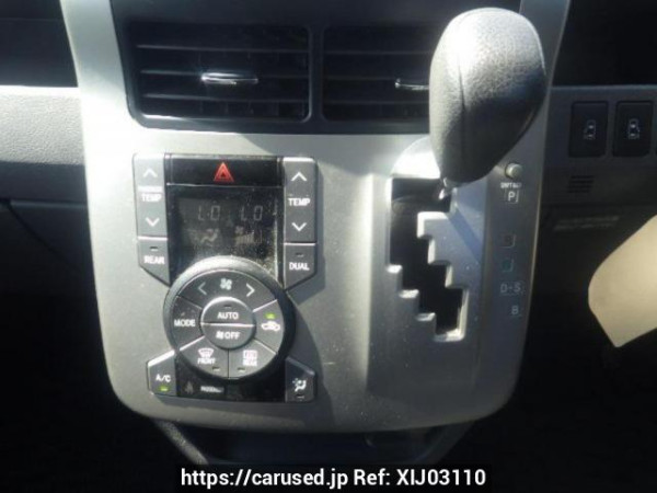 Used 2010 AT toyota noah ZRR70G Image[22]