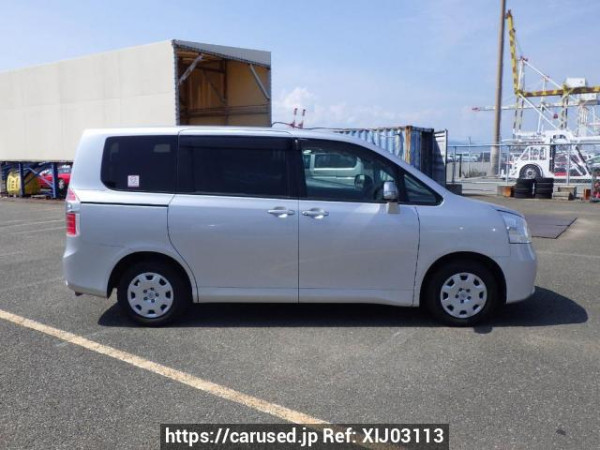 Used 2009 AT toyota noah ZRR70G Image[7]