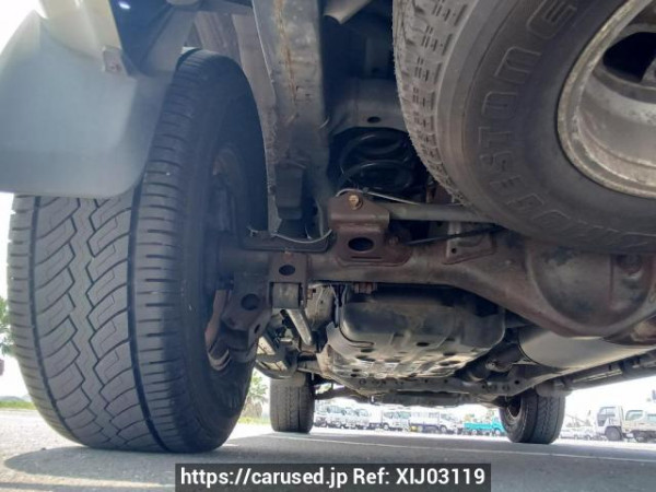 Used 2002 AT toyota hilux-surf RZN215W Image[32]