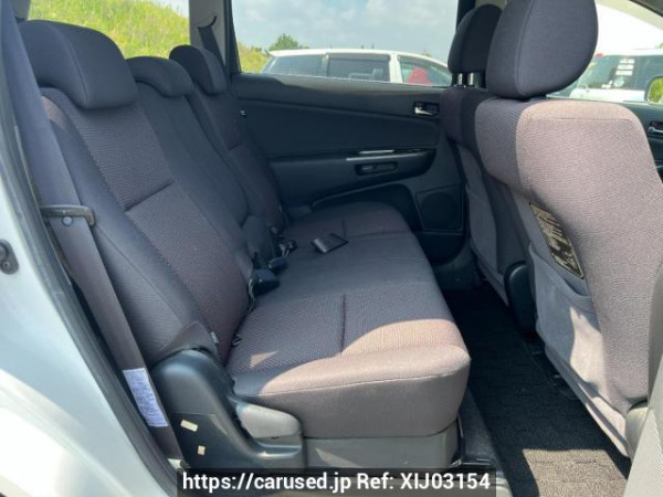 Used 2004 AT toyota wish ZNE10G Image[14]