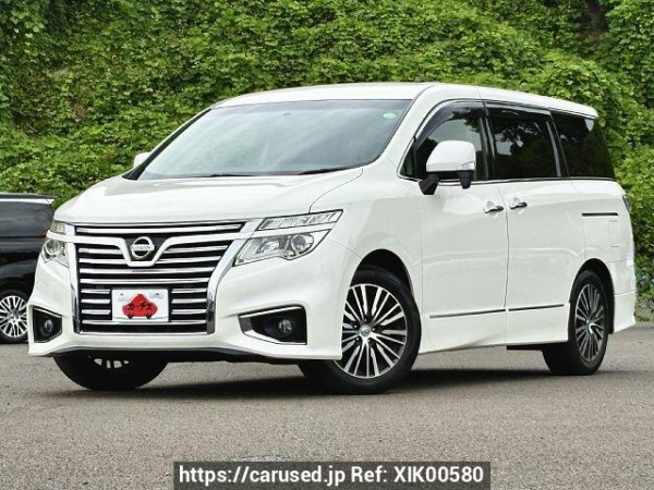 Used 2016 AT nissan elgrand DBA-TE52 Image[0]