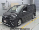 Toyota Voxy ZRR80W