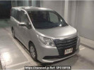 Toyota Noah ZRR80G