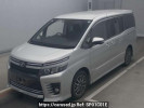 Toyota Voxy ZRR80W