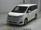 Toyota Noah ZWR80G