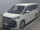 Toyota Noah MZRA90W