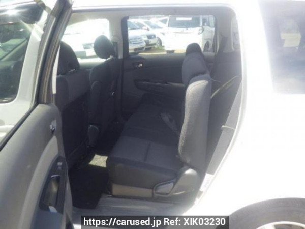 Used 2004 AT toyota wish ZNE10G Image[14]