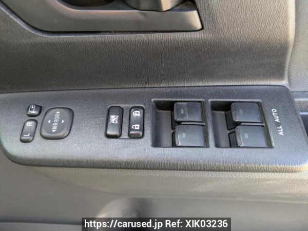 Used 2007 AT toyota noah ZRR70G Image[18]