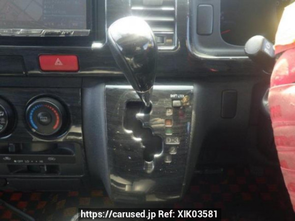 Used 2006 AT toyota regiusace-van KDH205V Image[23]