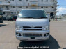 Used 2005 AT toyota regiusace-van KDH205V Image[1]