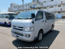 Used 2005 AT toyota regiusace-van KDH205V Image[2]