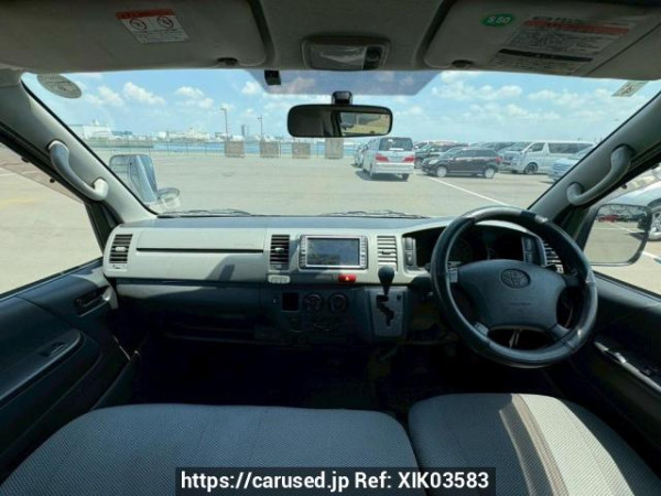 Used 2005 AT toyota regiusace-van KDH205V Image[17]